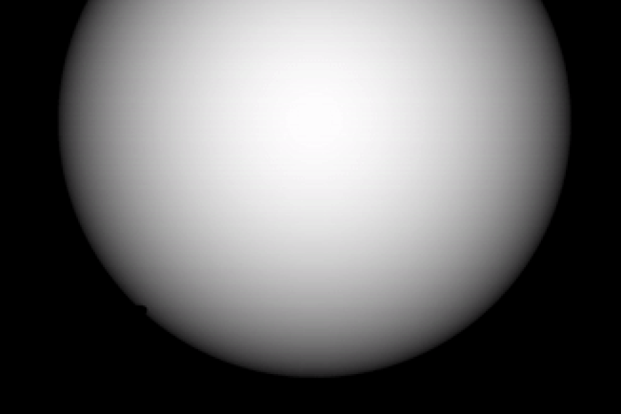 exomoon transit by Anthony Piro, courtesy of Carnegie Institution for Science
